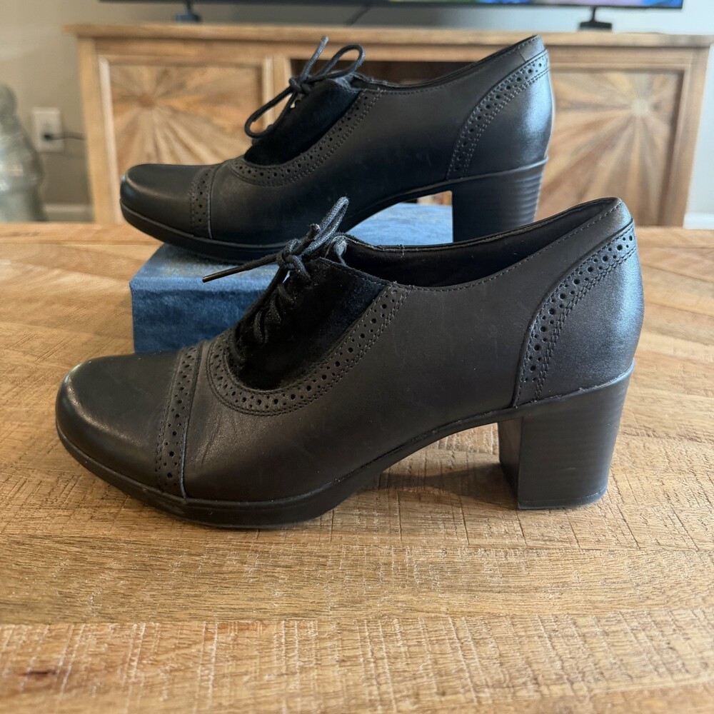 Clarks Bendables Oxford Brogues Leather Suede Black Women Heels Size 8.5 Lace Up